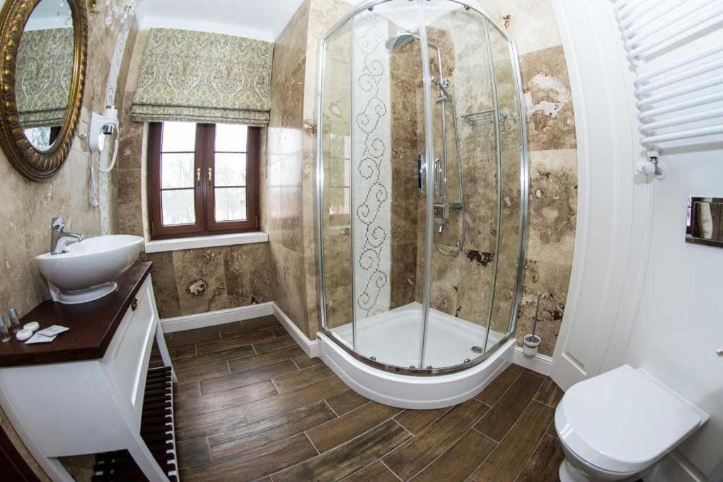 Palac Mysleta Uzdowo Pokoj fotografie
